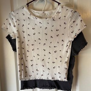Set of 2 Urban Outfitters Floral Crop Tops